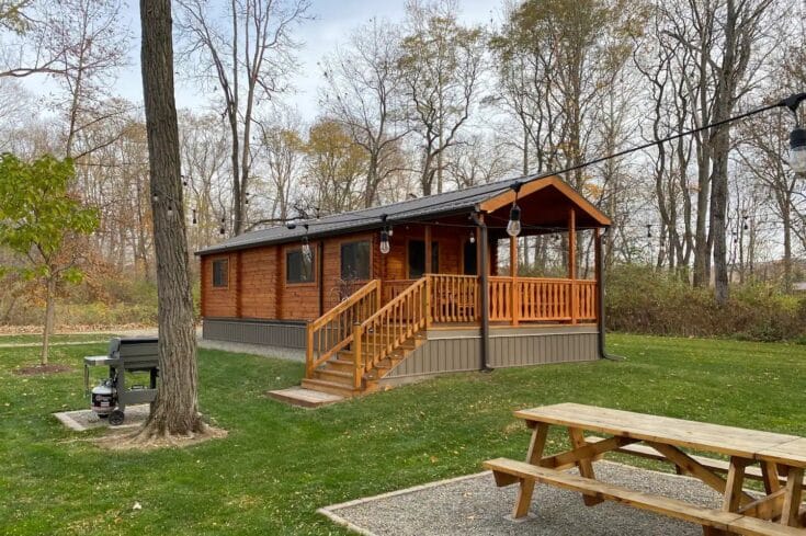 Beautiful Log Park Model Home in Bradford, NY