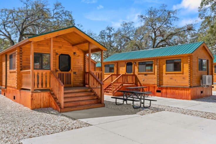 One Roomer Cabins at Happy Traveler RV Resort, Thonotosassa, FL
